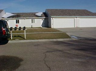 510 27th Ave NW, Minot, ND 58703