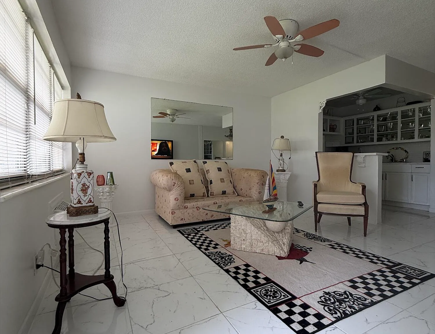 1 bed, 1.0 bath, 615 sqft, $1,400 — Photo 4