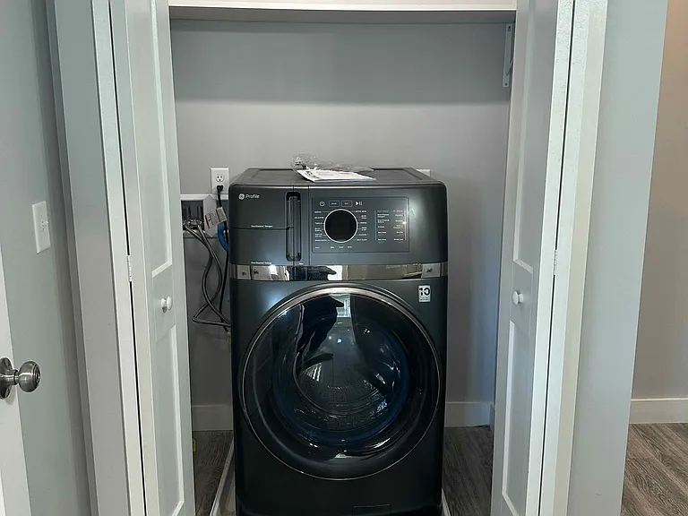 12 Washington St #302 — Photo 8