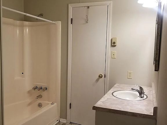 Full Bath
