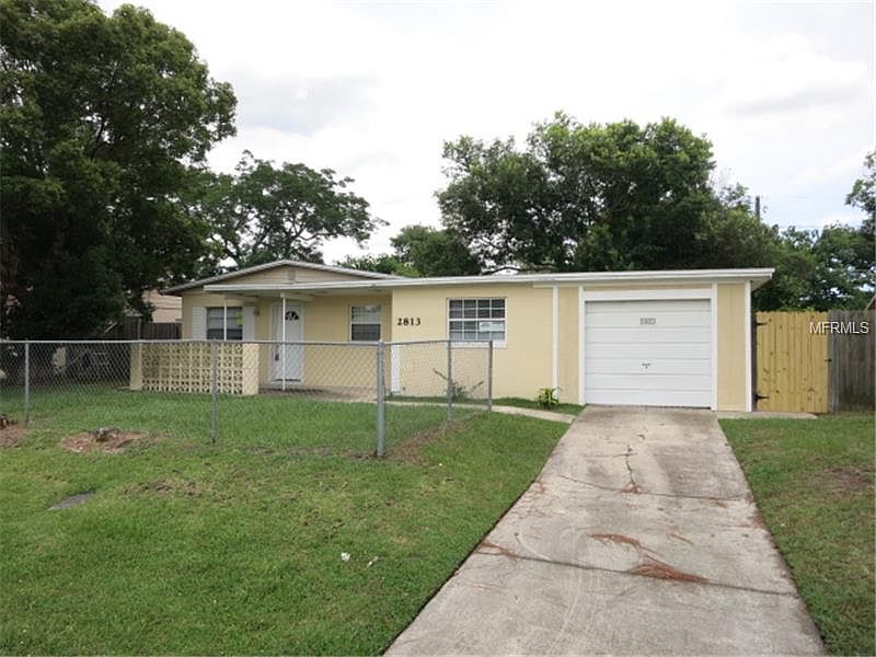 1st image of 2813 Sprague Dr