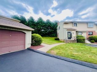 1402 Summer Hill Dr #1402, South Windsor, CT 06074