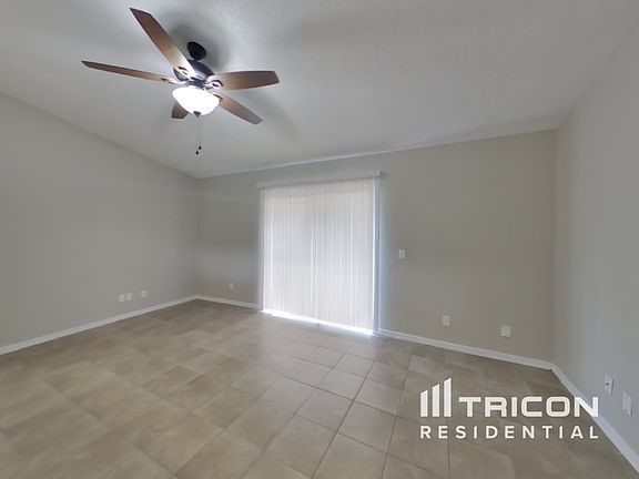 2nd image of 3095 Branchville Dr