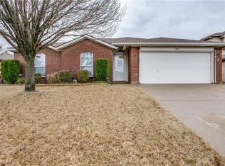 3449 Newgate St, Midlothian, TX 76065