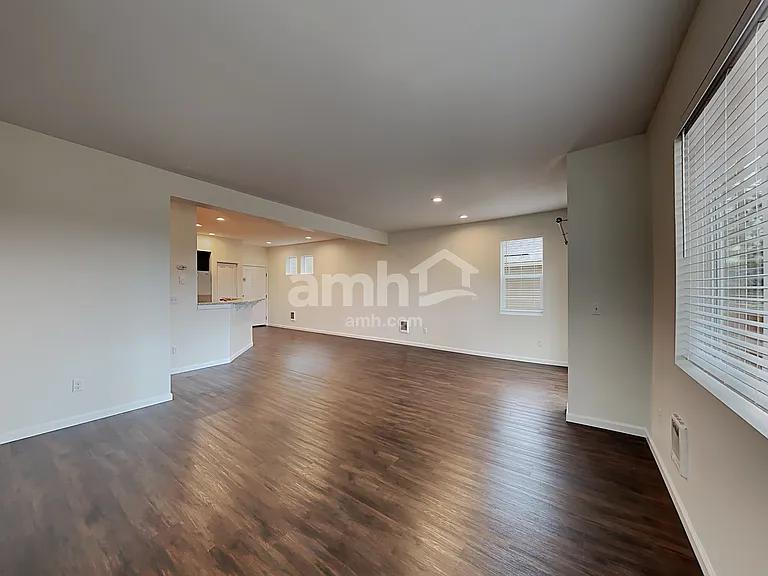 18817 117th Avenue Ct E — Photo 5
