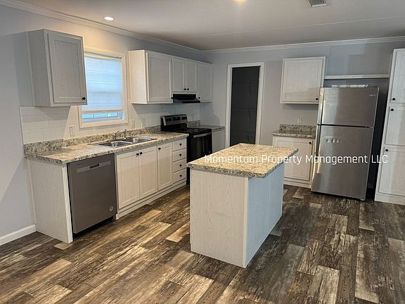 3rd image of 7203 Sunnyside Dr