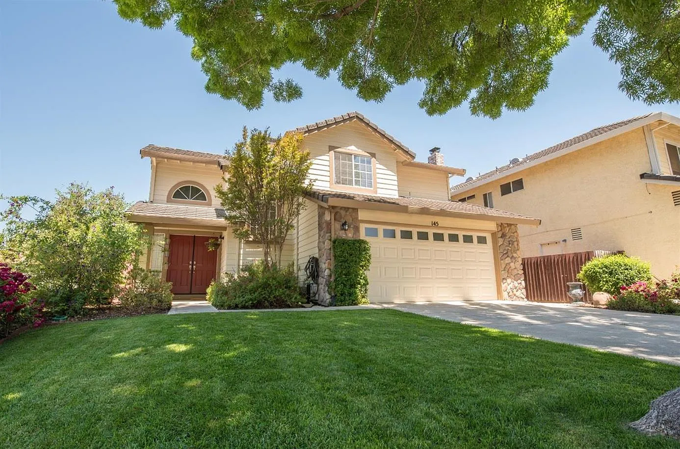 145 Machado Ct photo 1