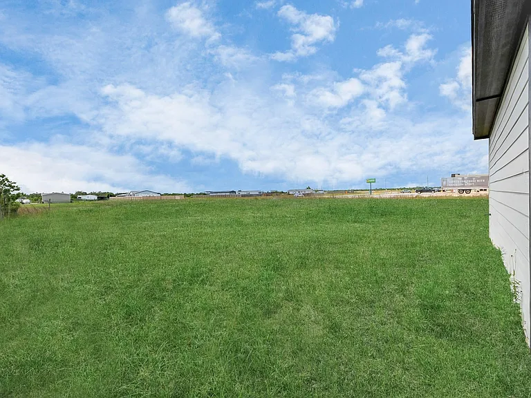 6273 Road 5503 — Photo 36