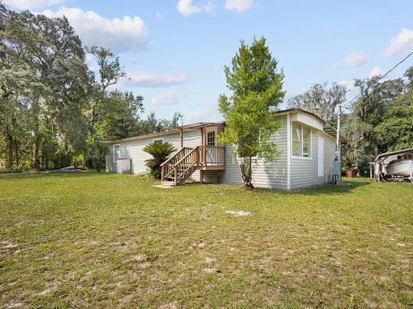 17416 NW 89th Ter, Fanning Springs, FL 32693