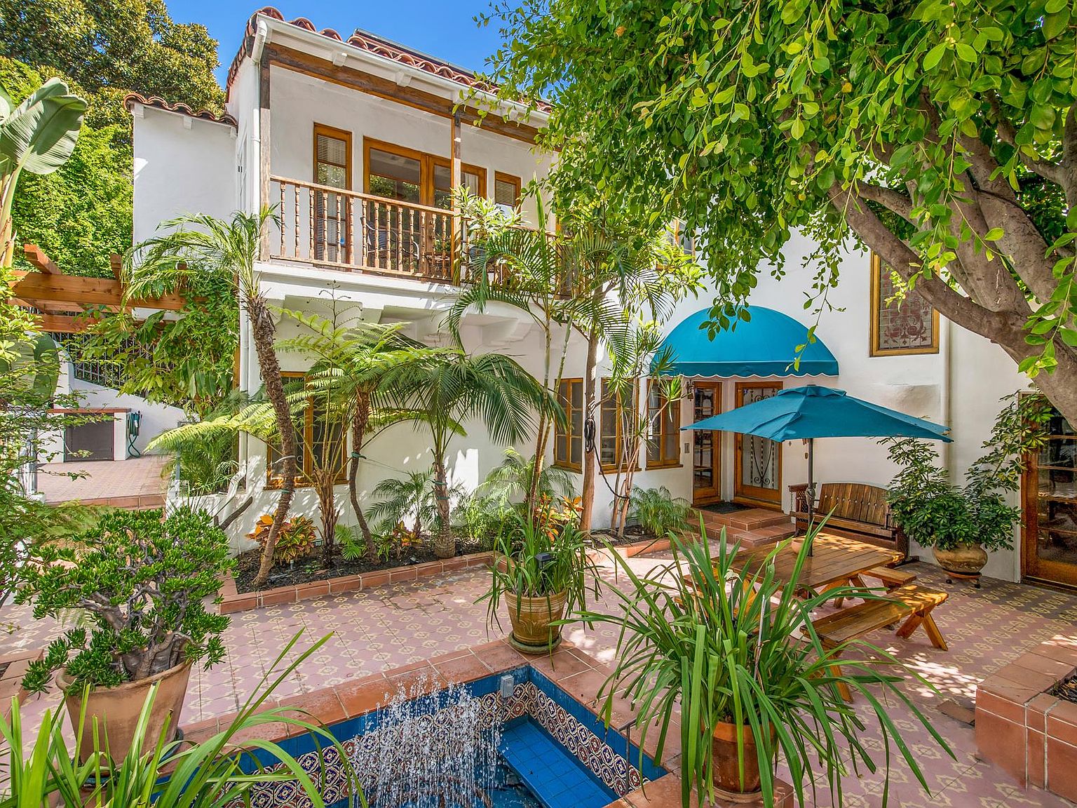 7825 hillside ave los angeles ca 90046 zillow