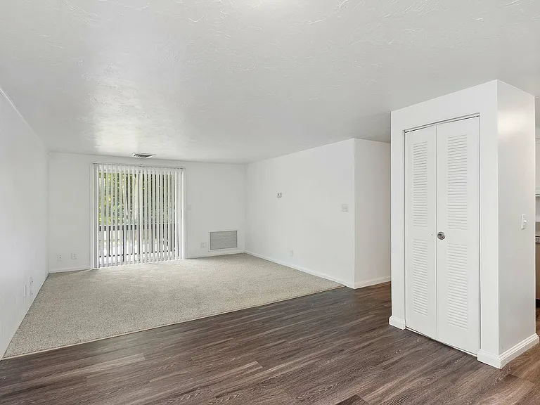 ReNew Taunton Apartment Collection — Photo 16
