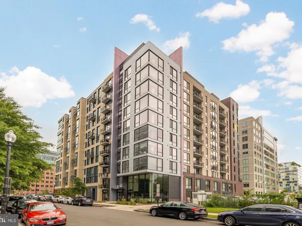 37 L St SE APT 1004, Washington, DC 20003