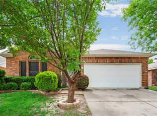 5105 Bedfordshire Dr, Fort Worth, TX 76135