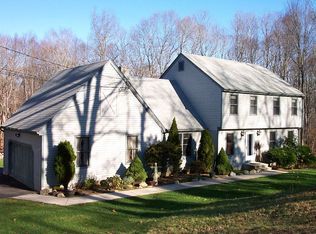 42 Pepperidge Trl, Old Saybrook, CT 06475