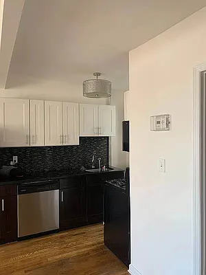 Rented by Corcoran | media 17