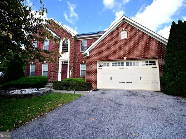 2956 Kincaid Dr, Waldorf, MD 20603