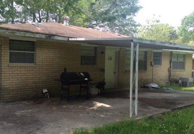 2nd image of 12966 Middlewood Dr