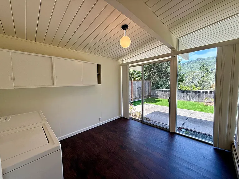 336 Mount Shasta Dr — Photo 11