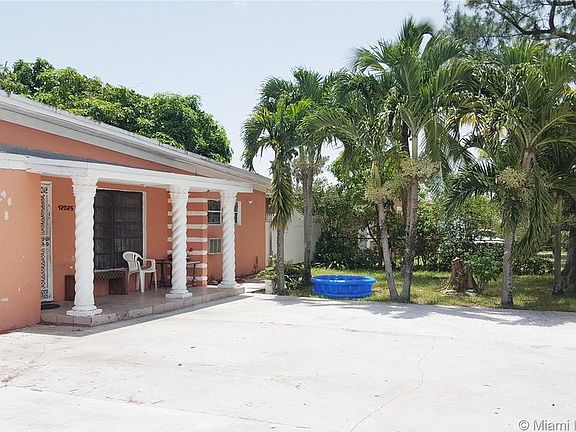 4th image of 12025 NW 21st Ct