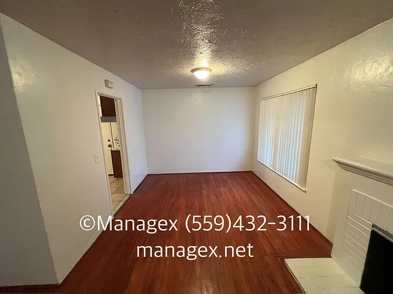 2836 N Cedar Ave — Photo 4