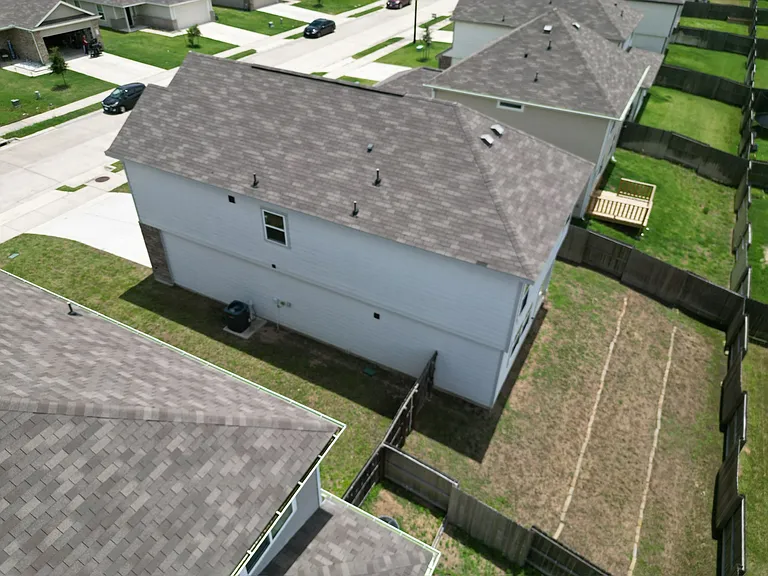 982 Rice Dr — Photo 3