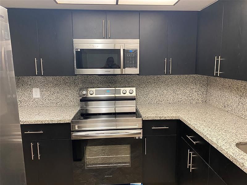 1st image of 2481 SW 82nd Ave APT 101