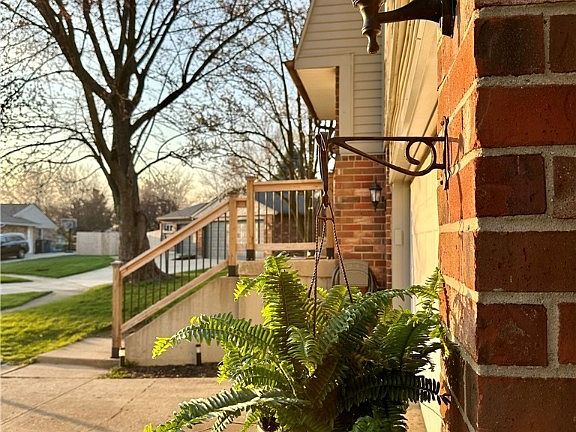 2nd image of 8920 Cherrygate Ct