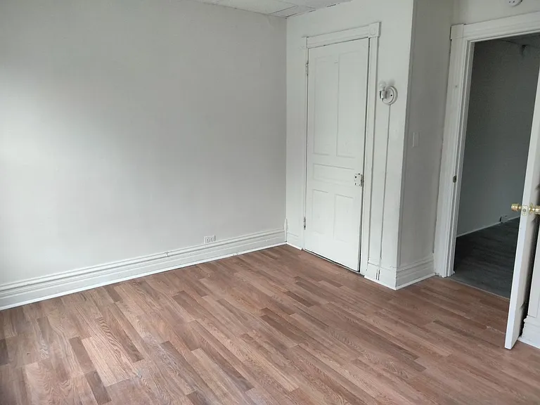530 N Fountain St — Photo 16