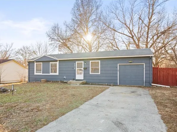 9918 Benson St, Overland Park, KS 66212