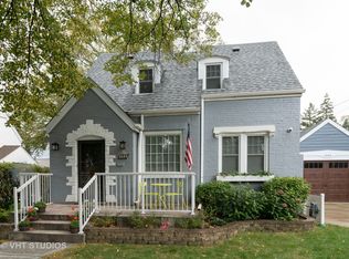1045 Division St, Oak Park, IL