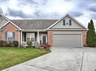 83 Cottonwood Ct, Carlisle, PA 17013