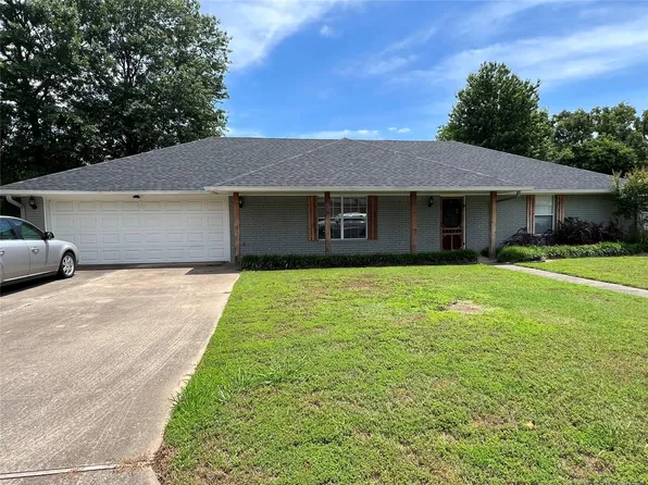 2306 Cardinal Ln, Poteau, OK 74953