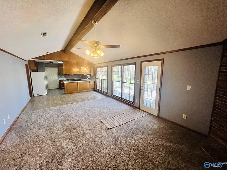 95 Timber Rdg — Photo 6