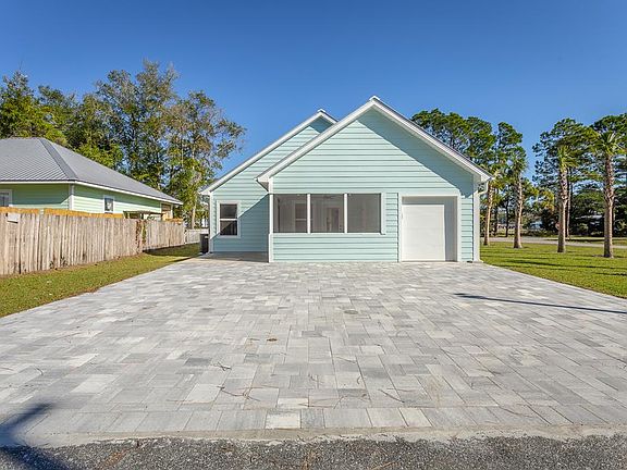 2nd image of 202 17th St