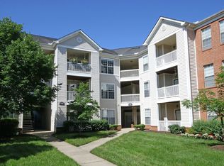 320 Riverbend Dr APT 3C, Charlottesville, VA 22911