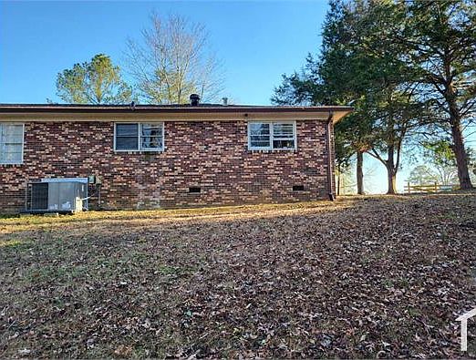 4th image of 1082 N Pine Knoll Ct