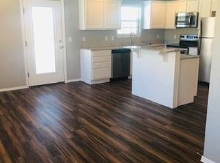 2787 W Blackstone Xing, Fayetteville, AR 72704