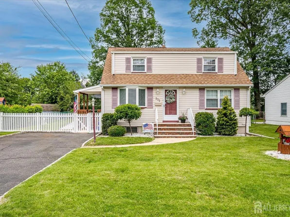 202 Garden Dr, South Plainfield, NJ 07080