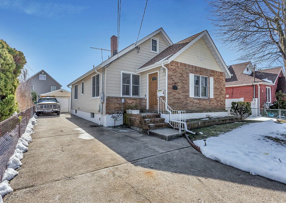 1st image of 705 Wycoff Ave