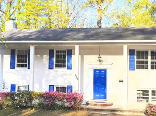 1506 Woodberry Ln, Fayetteville, NC 28303