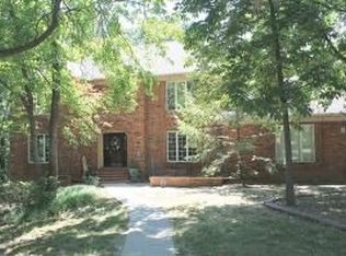 1001 Lake Point Ln, Columbia, MO 65203