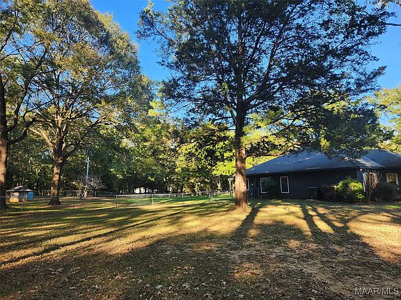 3rd image of 1174 Old Prattville Rd
