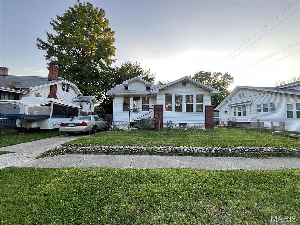 1st image of 231 S 19th St
