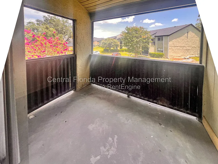 954 N Lake Destiny Rd #1-H — Photo 9