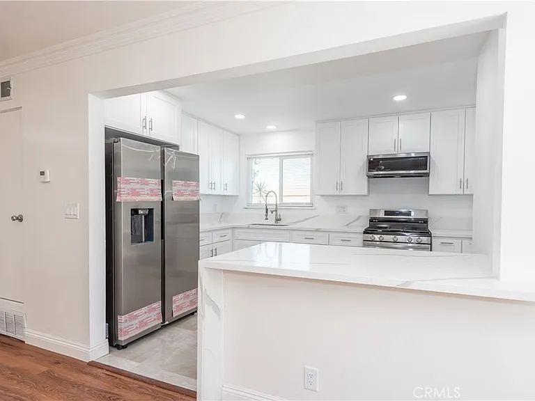 8002 San Luis Cir — Photo 8