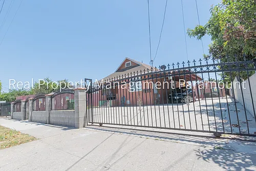 1362 E 61 st Photo 1
