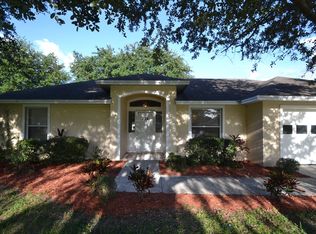 934 Arpeika Dr, Lakeland, FL 33813