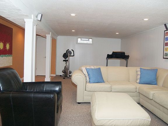 Basement Family Room