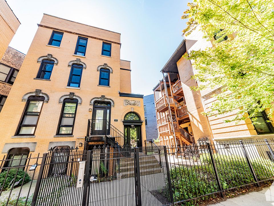 1st image of 1911 N Lincoln Park W #302