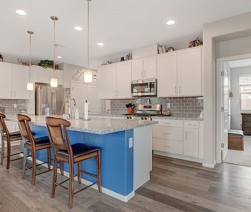 5th image of 1025 Old Creek Way